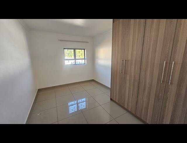 2 BEDROOM APARTMENT BLOCK TO LET IN PANORAMA